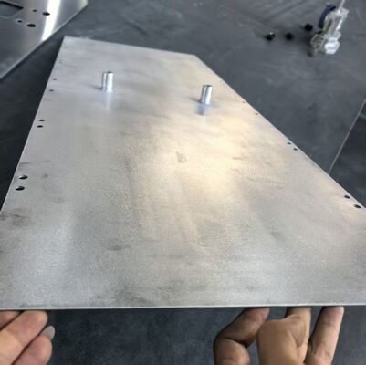 کیفیت فابریکهای چین تخته ی خنک مایع آلومینیومی قابل سفارشی برای باتری خودرو کارخانه