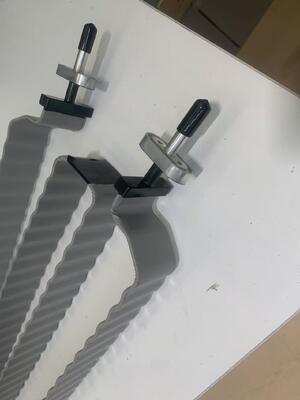 کیفیت آلومینیوم مایکرو کانال مایع خنک کننده مار برای 21700 سلول استوانه ای کارخانه